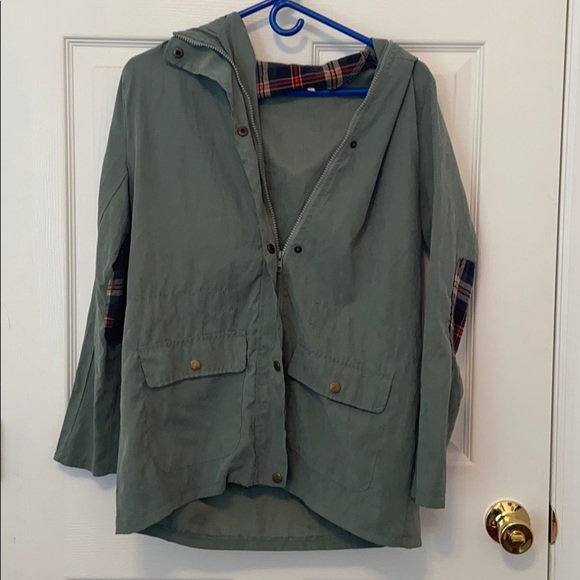 Cute cargo green light thin sweater - Picture 1 of 2